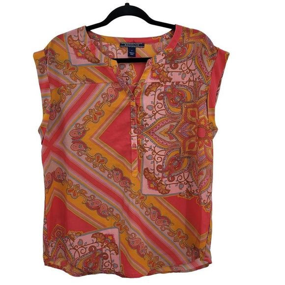 Bandolino Sleeveless Blouse M Pink Paisley Round Split Button Collar Gypsy - Picture 1 of 15
